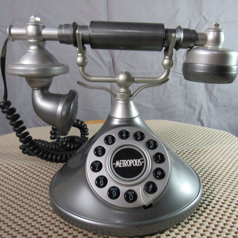 Conair Push Botton Metroplis Phone